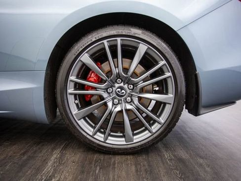 Used 2017 INFINITI Q60 Red Sport 400 image 42