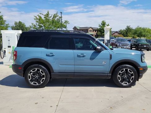 Certified 2023 Ford Bronco Sport Outer Banks AWD/4WD image 2