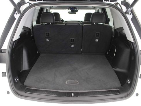 Used 2023 Jeep Grand Cherokee 4WD 4xe image 11