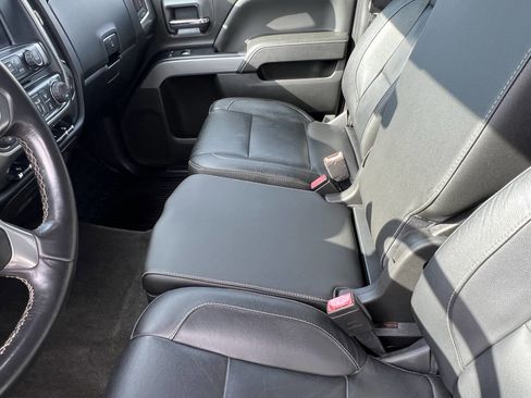 Used 2018 Chevrolet Silverado 1500 LT w/ All Star Edition image 29