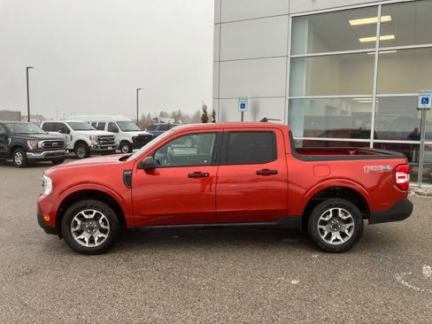 Used 2022 Ford Maverick XLT w/ Equipment Group 300A Standard AWD/4WD image 2