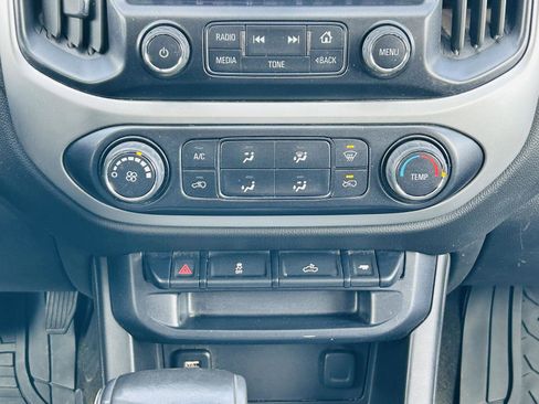 Used 2015 Chevrolet Colorado LT image 15