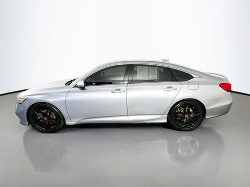 Used 2018 Honda Accord Sport image 4