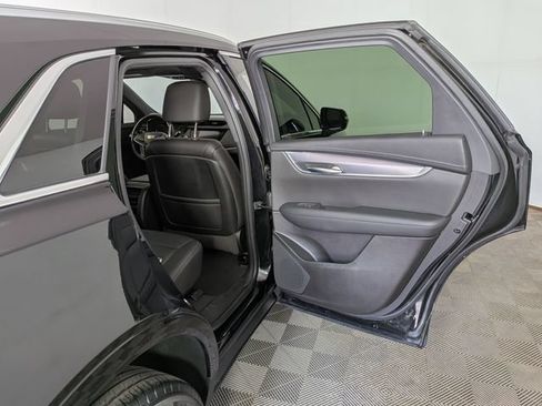 Used 2020 Cadillac XT5 Luxury w/ LPO, Floor Liner Package FWD image 27