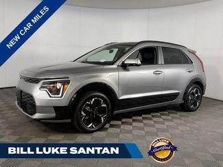 Used 2025 Kia Niro Wind w/ Wind Preserve Package FWD video 1