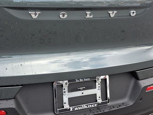 New 2026 Volvo XC40 B5 Ultra w/ Climate Package image 15