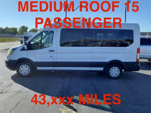 Used 2016 Ford Transit 350 XL image 1