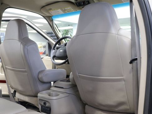 Used 2005 Ford Excursion Limited image 85