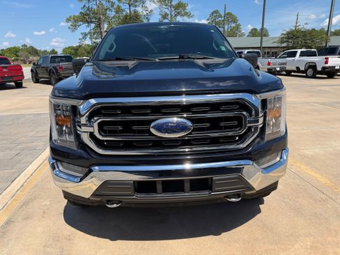 Used 2021 Ford F150 XLT w/ Equipment Group 302A High AWD/4WD image 2