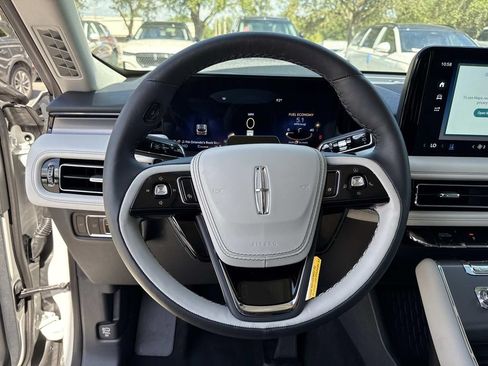 New 2026 Lincoln Aviator 2WD image 27