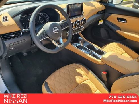 New 2025 Nissan Sentra SV w/ SV Premium Package image 9