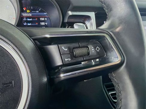 Certified 2023 Porsche Macan S AWD/4WD image 13