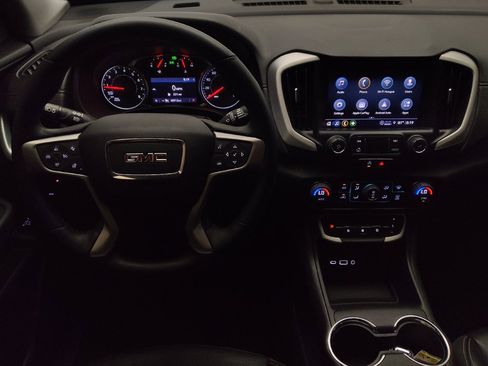 Used 2023 GMC Terrain SLT FWD image 22