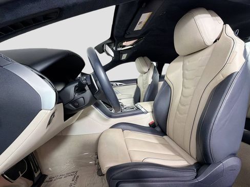 Used 2021 BMW 840i Coupe w/ M Sport Package RWD image 22