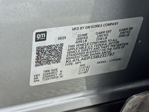 Used 2025 Buick Envista Preferred FWD image 12