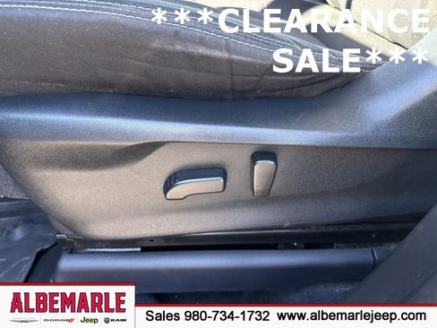 Used 2019 Subaru Ascent Premium image 16