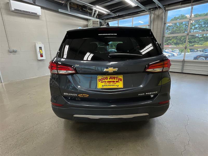 Used 2022 Chevrolet Equinox Premier AWD/4WD image 4