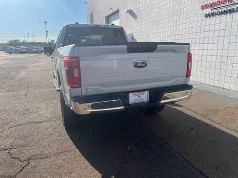 Used 2021 Ford F150 XLT w/ Equipment Group 301A Mid image 18