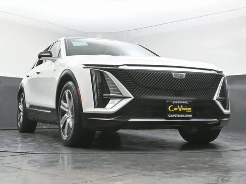 Used 2024 Cadillac Lyriq Tech image 54