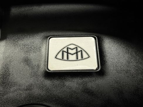 Used 2024 Mercedes-Benz Maybach GLS 600 4MATIC image 45
