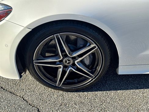 Used 2020 Mercedes-Benz E 450 Cabriolet image 11