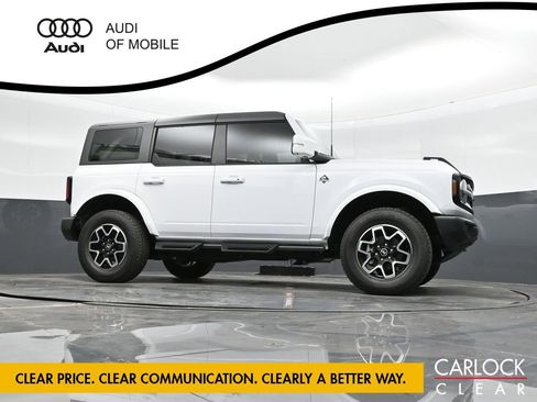 Used 2024 Ford Bronco Outer Banks image 34