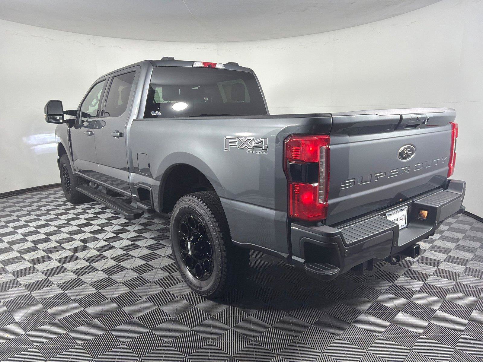 New 2026 Ford F250 Lariat w/ Black Appearance Package AWD/4WD image 5