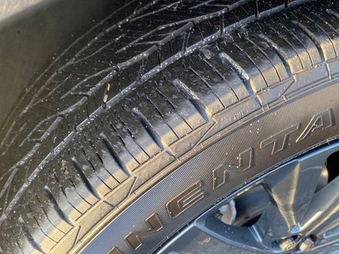 Certified 2023 Chevrolet Traverse RS w/ LPO, Floor Liner Package image 26