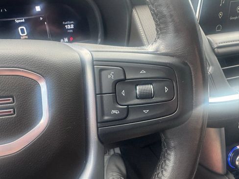 Used 2022 GMC Yukon SLT w/ SLT Luxury Package AWD/4WD image 25