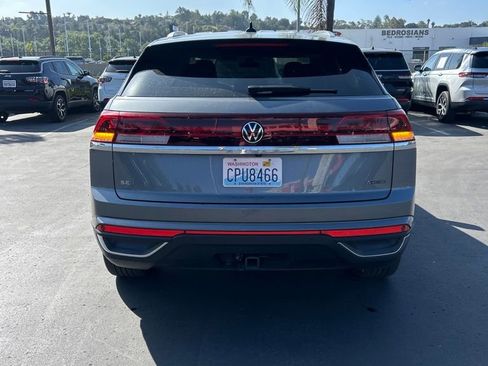 Used 2025 Volkswagen Atlas Cross Sport SE AWD/4WD image 10