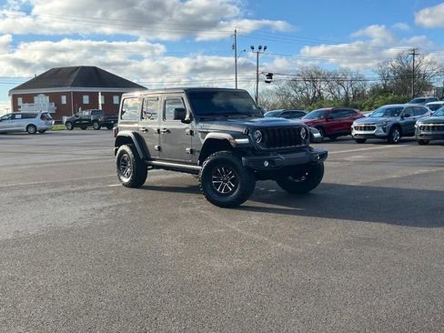 Used 2026 Jeep Wrangler Unlimited Sport image 2