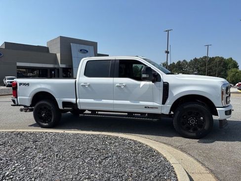 New 2026 Ford F250 Lariat w/ Black Appearance Package AWD/4WD image 1