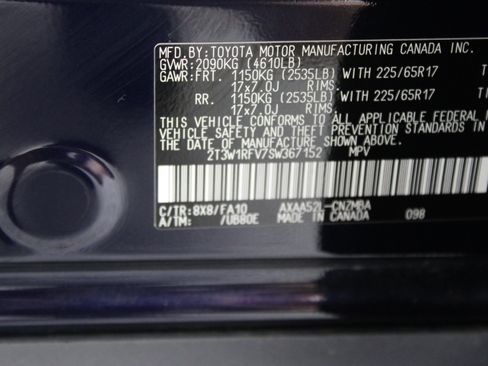 Used 2025 Toyota RAV4 XLE w/ Convenience Package FWD image 42