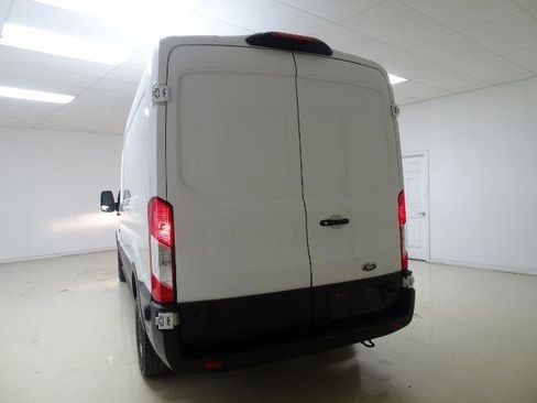 Used 2020 Ford Transit 250 Medium Roof RWD image 10
