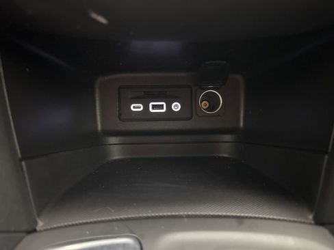 Used 2024 Chevrolet Equinox LT image 39