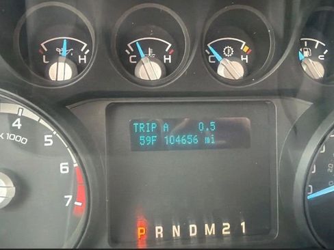 Used 2011 Ford F250 XLT w/ XLT Interior Pkg AWD/4WD image 11