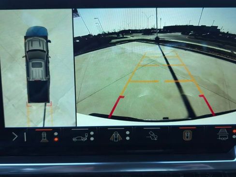 Used 2024 Chevrolet Silverado 1500 LTZ image 34