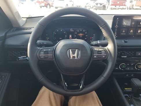 New 2025 Honda Accord EX-L image 31