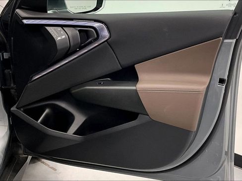 Used 2025 BMW X3 xDrive30i w/ Premium Package image 23