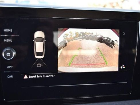 Certified 2025 Volkswagen Jetta S image 13