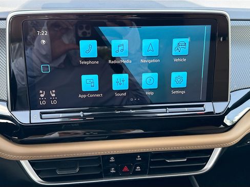 New 2026 Volkswagen Atlas Cross Sport SEL R-Line AWD/4WD image 29
