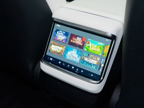Used 2023 Tesla Model X Plaid AWD/4WD image 43