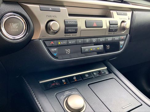 Used 2016 Lexus ES 350 image 67