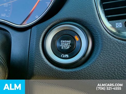 Used 2018 Dodge Durango R/T w/ Technology Group image 25