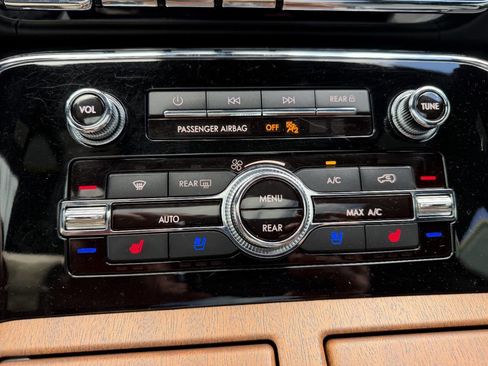 Used 2022 Lincoln Navigator L Black Label image 38