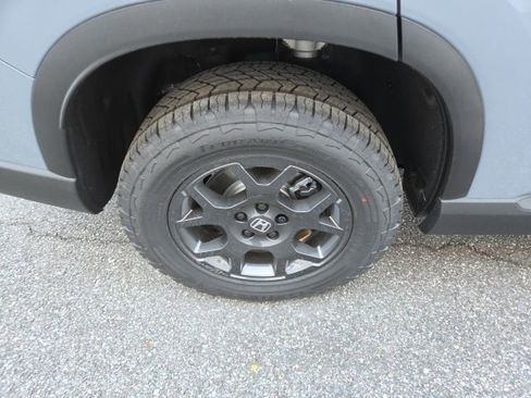 New 2026 Honda Pilot TrailSport image 10