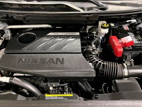 Used 2025 Nissan Rogue SV FWD image 9