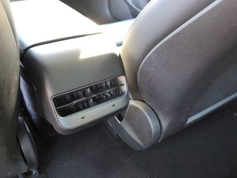 Used 2022 Tesla Model 3 Standard Range RWD image 21