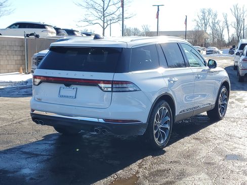 Certified 2025 Lincoln Aviator Premiere w/ Equipment Group 101A image 6