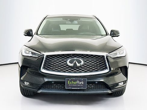Used 2022 INFINITI QX50 Essential image 2